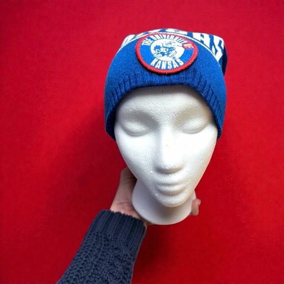 adidas Accessories - Adidas trefoil

Adidas Kansas Jayhawks Beanie Hat Pom Knit Blue NCAA KU Slouch